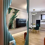 Art Deluxe 2 - Private Parking Apartment Timisoara