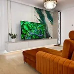 Apartment Art Deluxe 2 - Private Parking