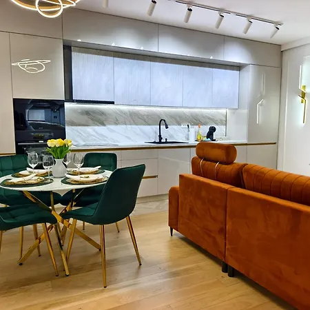 Art Deluxe 2 - Private Parking Apartamento