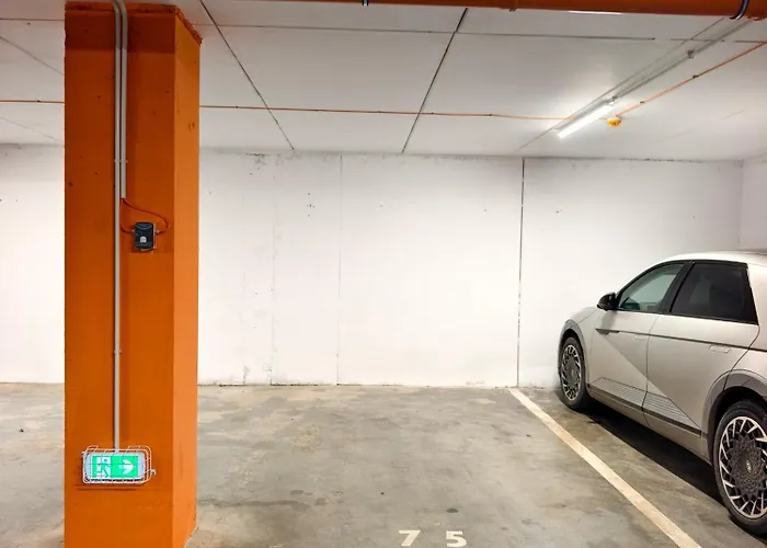 Art Deluxe 2 - Private Parking アパート *